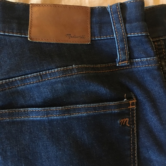 Madewell 10" Classic High-Rise Durable Quality Stylish Timeless Skinny Jeans - Picture 2 of 7